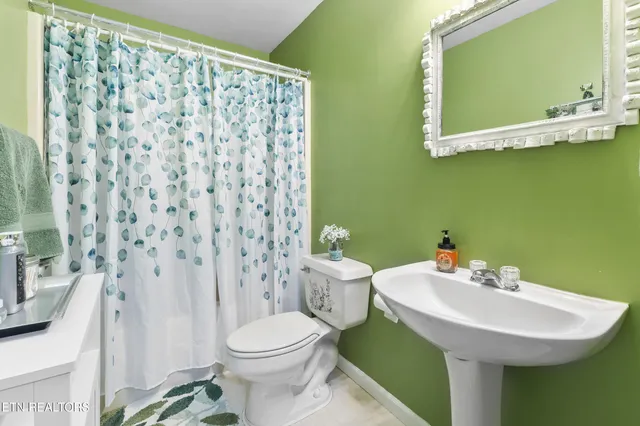 $285,000 | 370 Vannoy Road, Tazewell, TN 37879