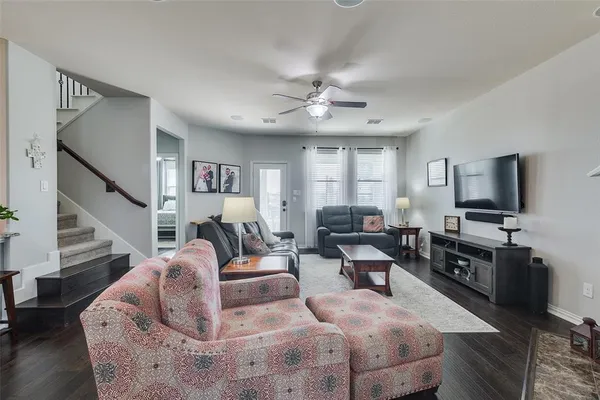 $3,200 | 15121 Seventeen Lakes Boulevard, Fort Worth, TX 76262