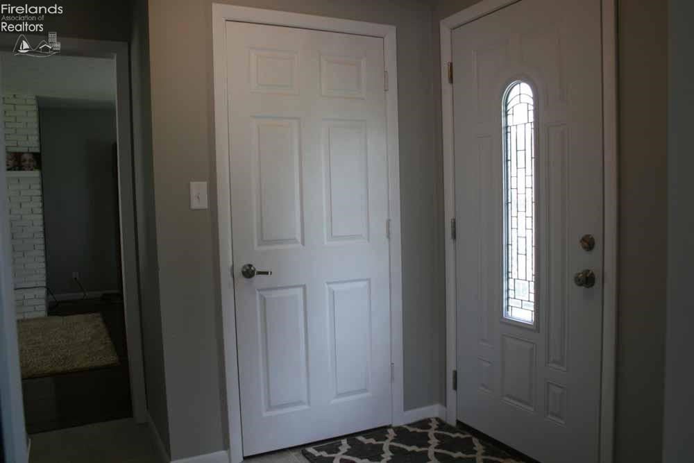 680 Rambo Lane Fremont, OH 43420 - Photo 2 of 10 Gallery Image 2