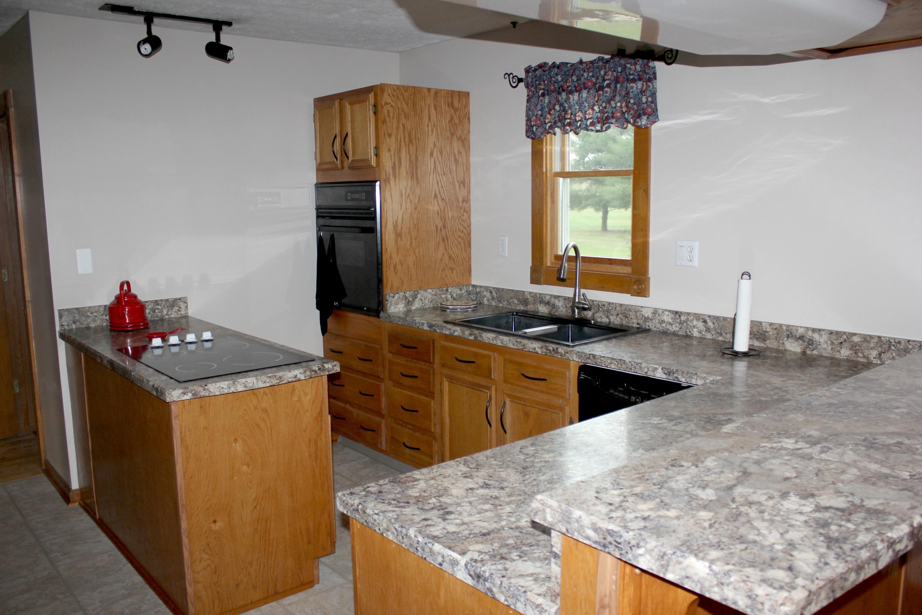 8091 Hagerty Road Ashville, OH 43103 - Photo 10 of 26 Gallery Image 10