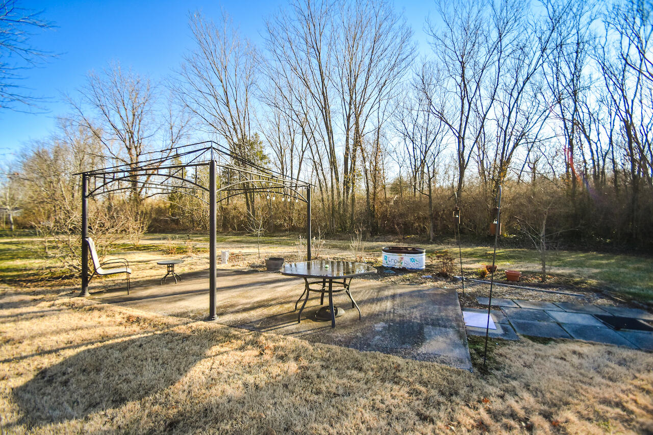 2412 Red House Road Richmond, KY 40475 - Photo 6 of 20 DSC_2878