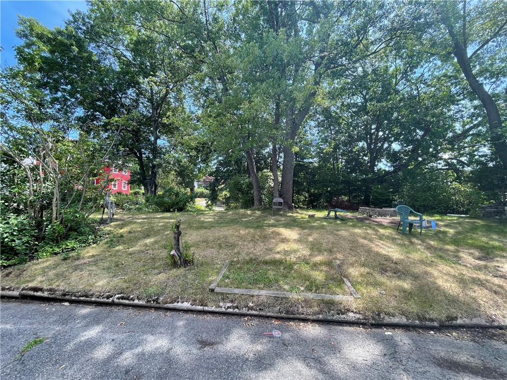 79 Thomas Street Woonsocket, RI 02895 - Photo 10 of 23 corner lot