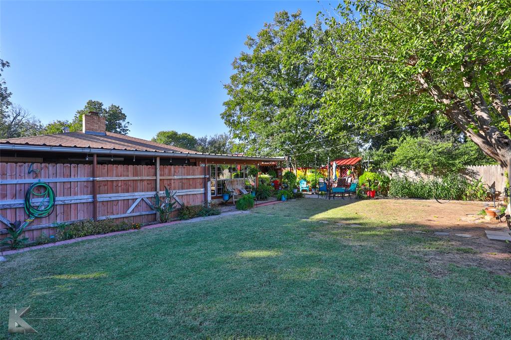 604 North 19th Street Haskell, TX 79521 - Photo 35 of 36 a view of a porch with a yard