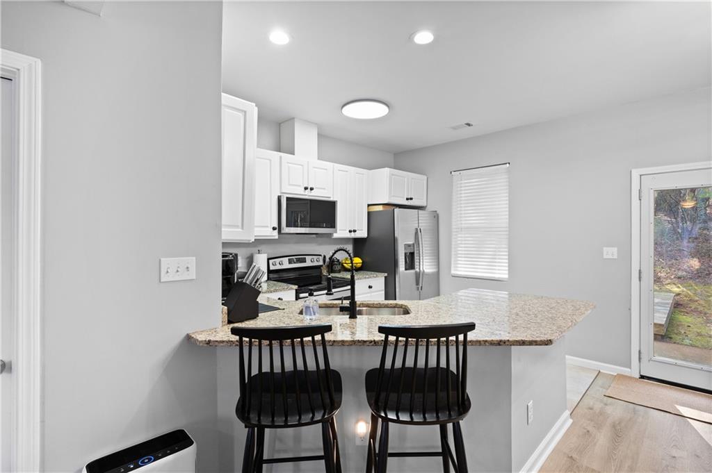 52 Hampton Drive Cartersville, GA 30121 - Photo 11 of 24