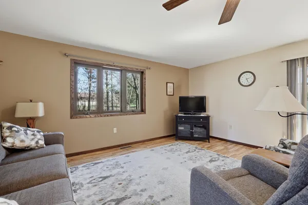 $365,000 | 630 Bobs Drive, Plover, WI 54467