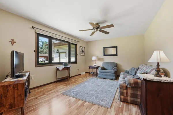 $365,000 | 630 Bobs Drive, Plover, WI 54467