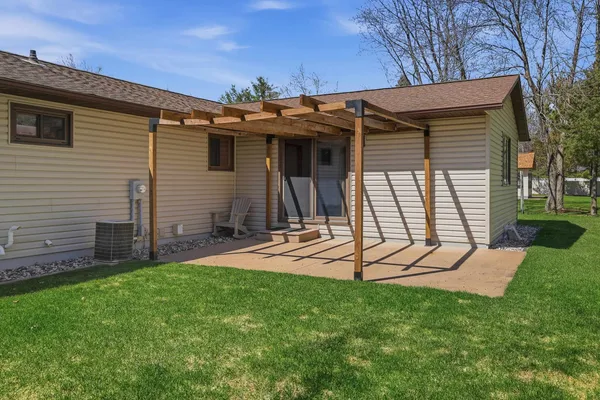 $365,000 | 630 Bobs Drive, Plover, WI 54467