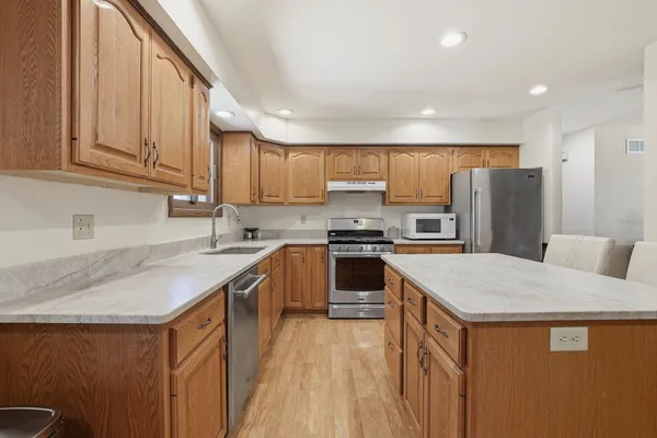 $365,000 | 630 Bobs Drive, Plover, WI 54467