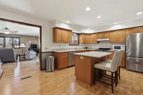 $365,000 | 630 Bobs Drive, Plover, WI 54467