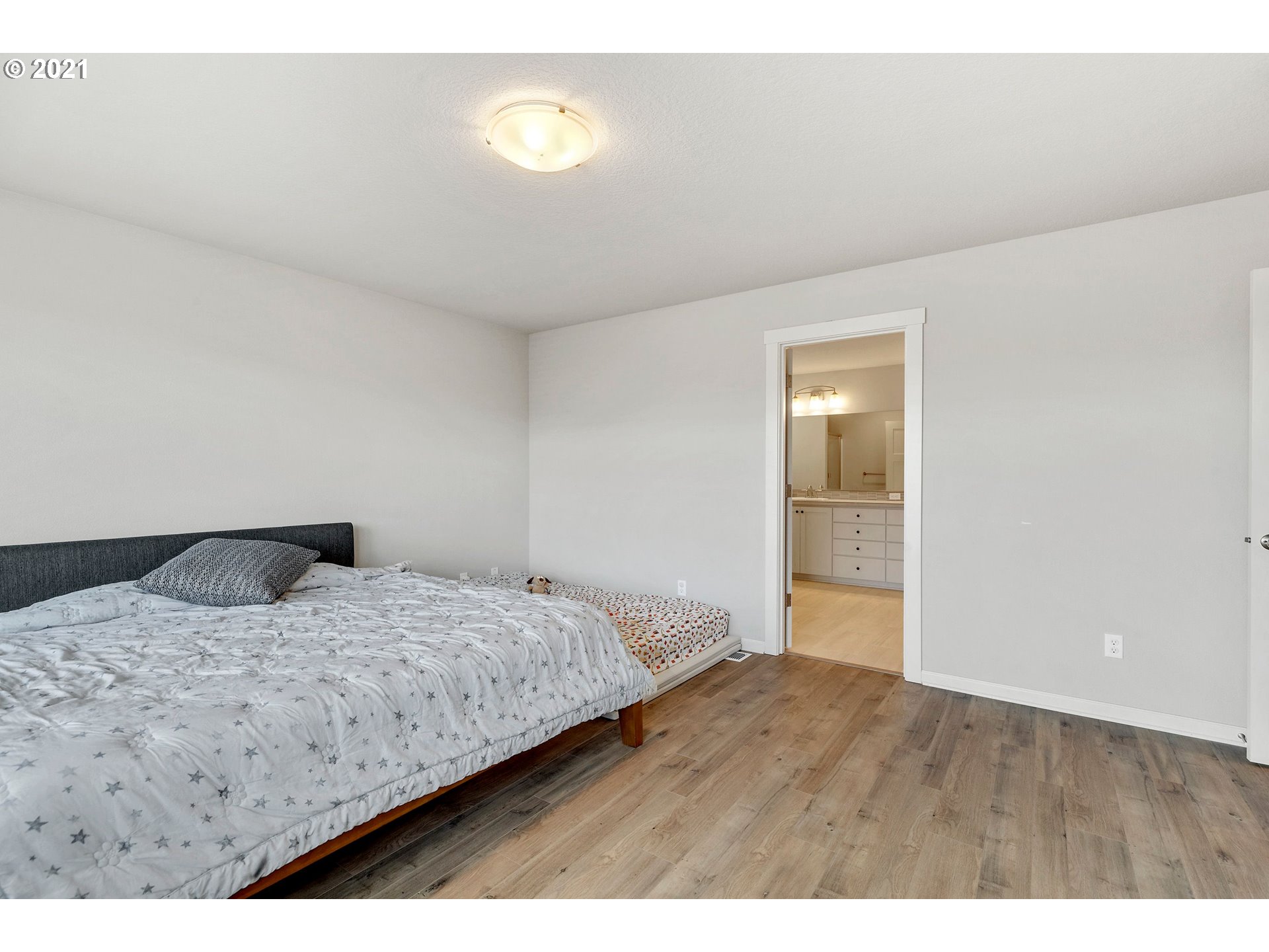 4261 Southwest Rodlun Road Gresham, OR 97080 - Photo 14 of 20