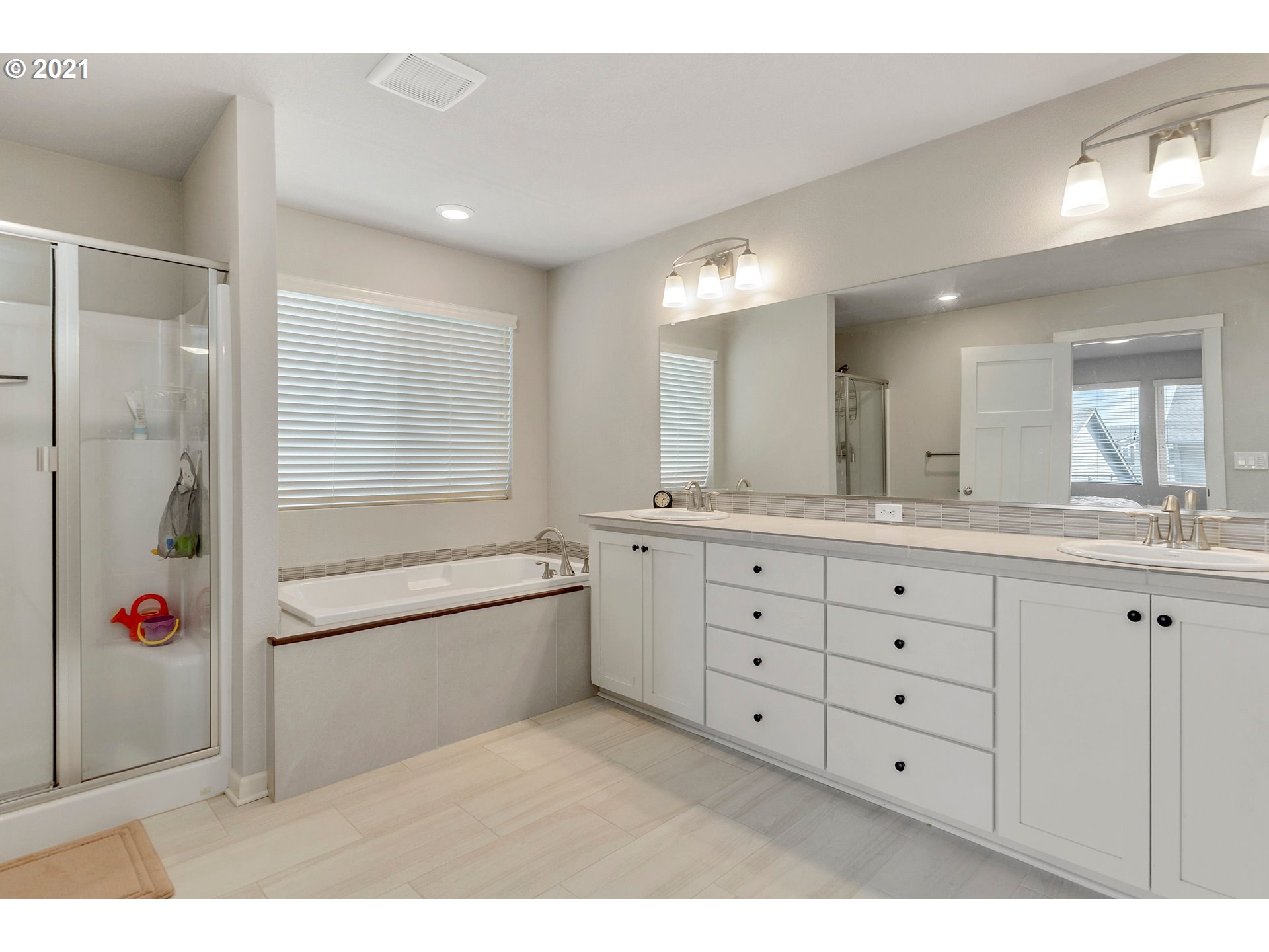 4261 Southwest Rodlun Road Gresham, OR 97080 - Photo 15 of 20