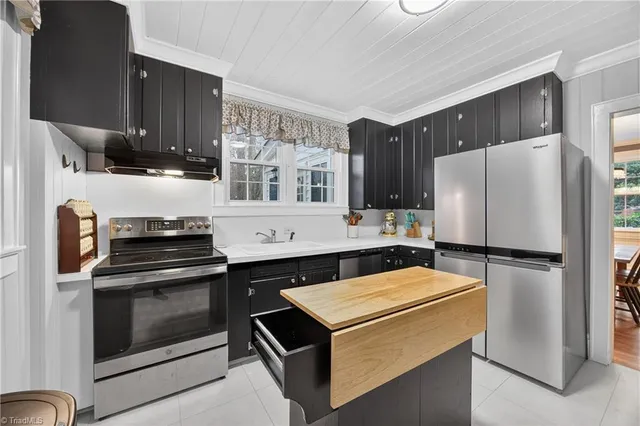 $399,500 | 105 Grace Street, Mount Airy, NC 27030