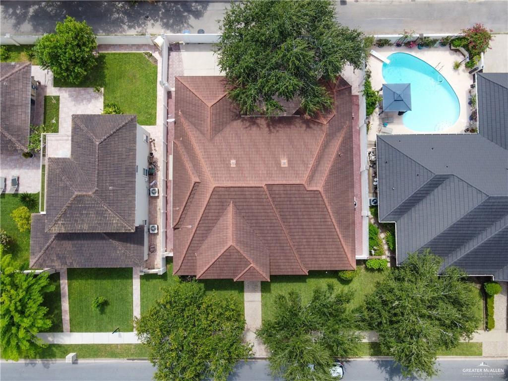 321 Condor Avenue McAllen, TX 78504 - Photo 23 of 25 an aerial view of a house