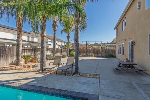 $725,000 | 751 Banff Drive, Newman, CA 95360