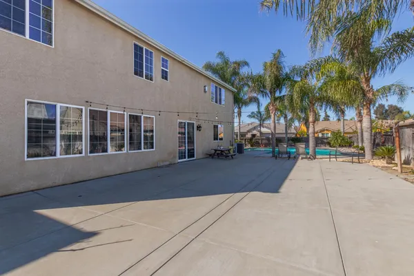 $725,000 | 751 Banff Drive, Newman, CA 95360