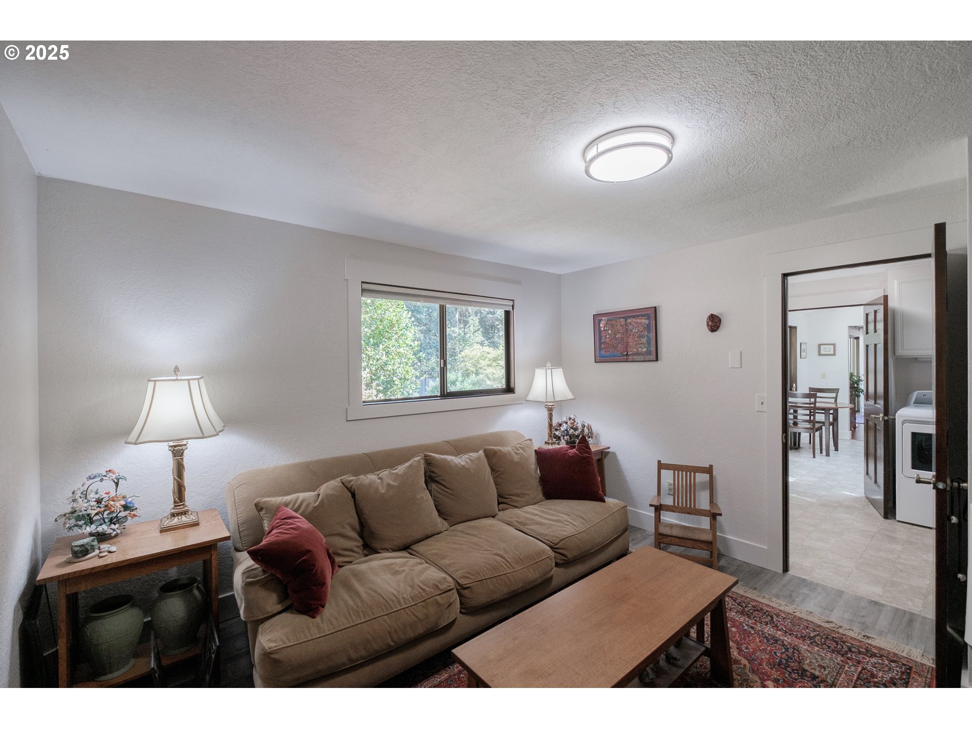 2941 Inland Drive South Salem, OR 97302 - Photo 21 of 40 Family Room