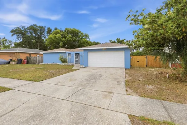 $385,000 | 1114 Estatewood Drive, Brandon, FL 33510