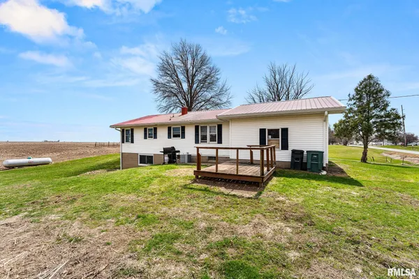 $219,000 | 43 280th Street, Alexis, IL 61412