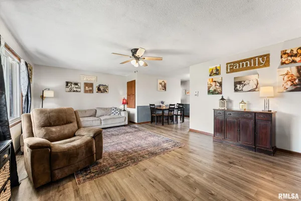 $219,000 | 43 280th Street, Alexis, IL 61412