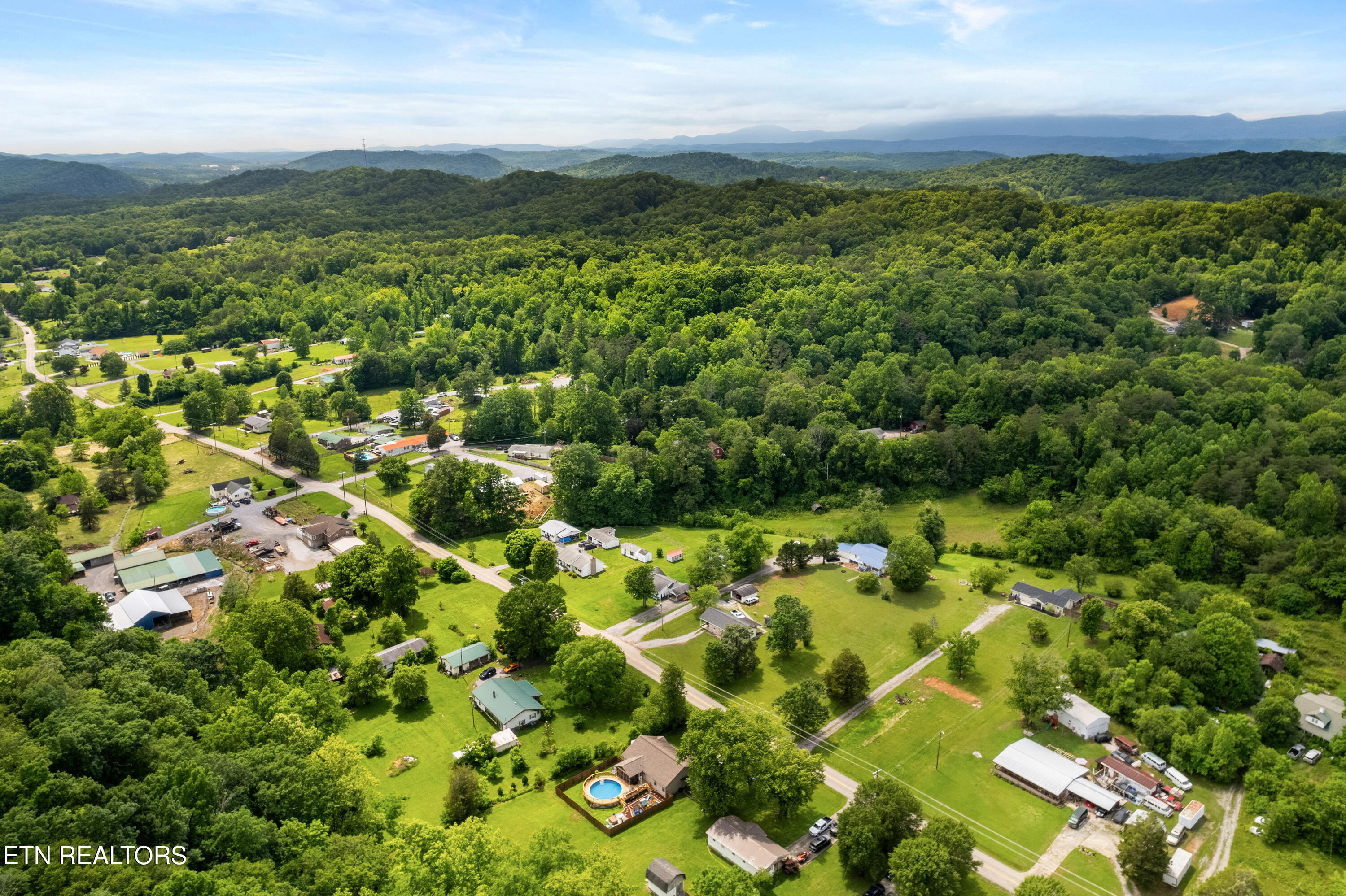 3167 West Wolf Valley Road Clinton, TN 37716 - Photo 41 of 41 Overhead