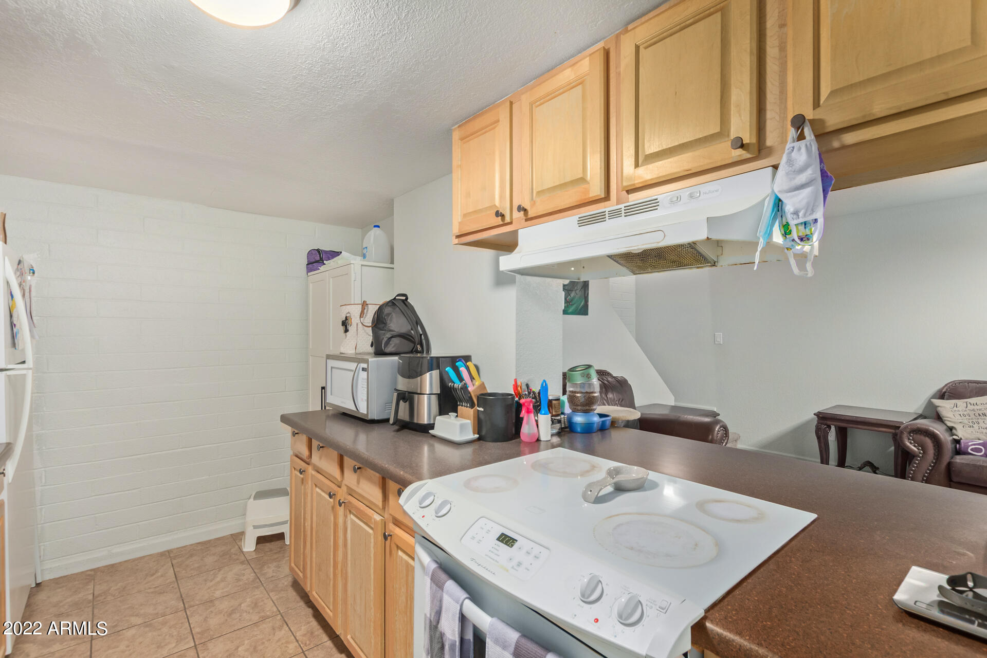 5418 West Hearn Road Glendale, AZ 85306 - Photo 10 of 14 13-Hearn