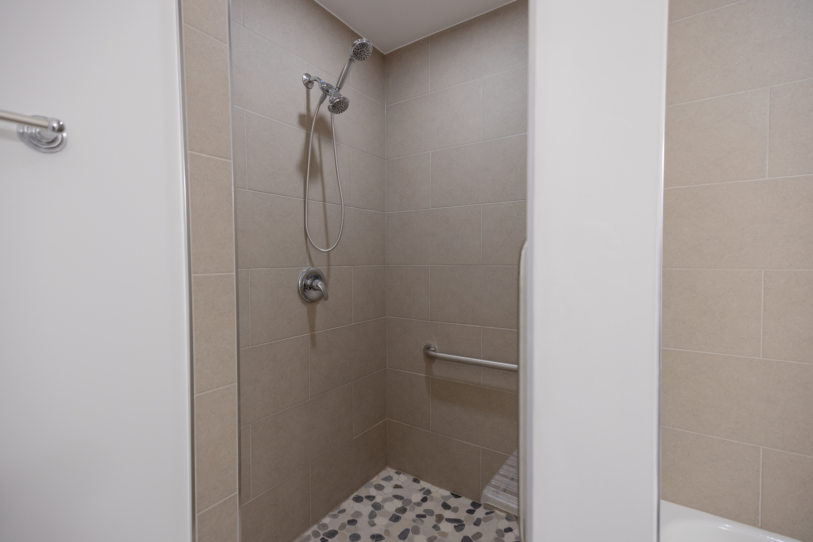 7437 South Merrill Avenue Chicago, IL 60649 - Photo 17 of 29