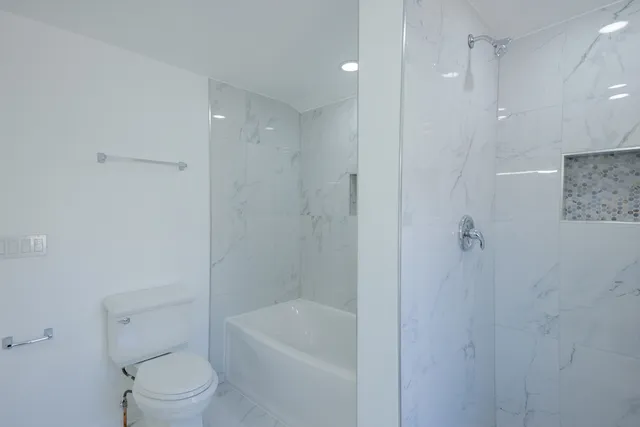 $316,999 | 7437 South Merrill Avenue, Chicago, IL 60649