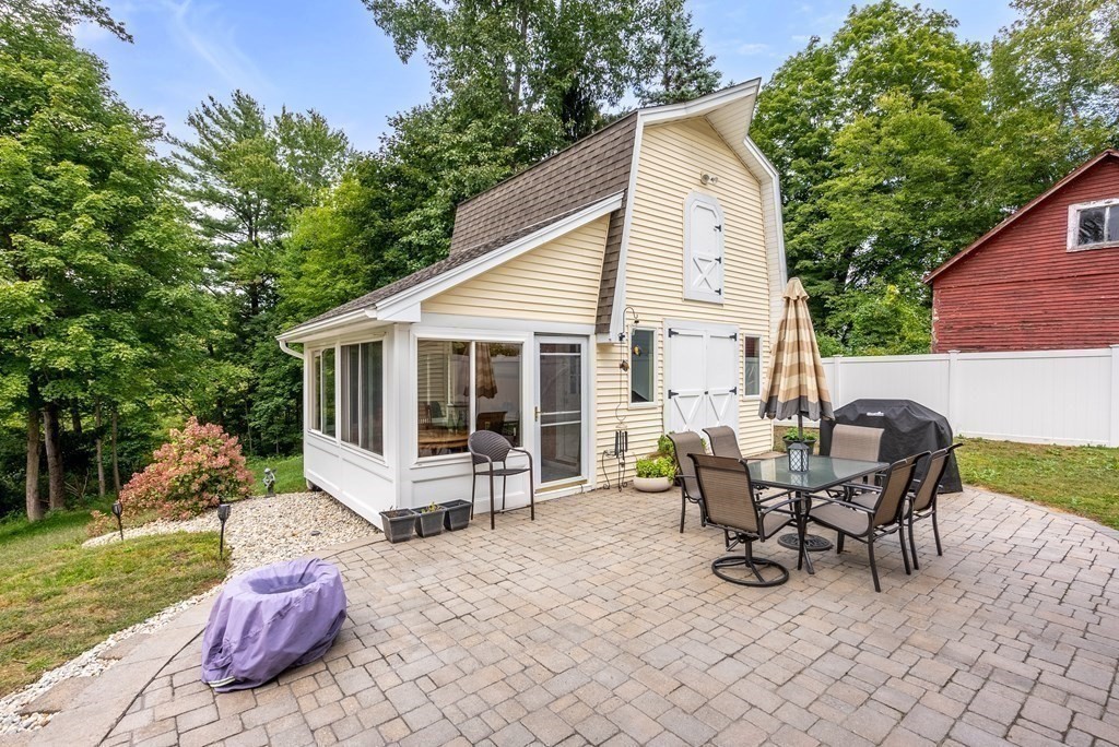 111 Springfield Street Wilbraham, MA 01095 - Photo 35 of 42