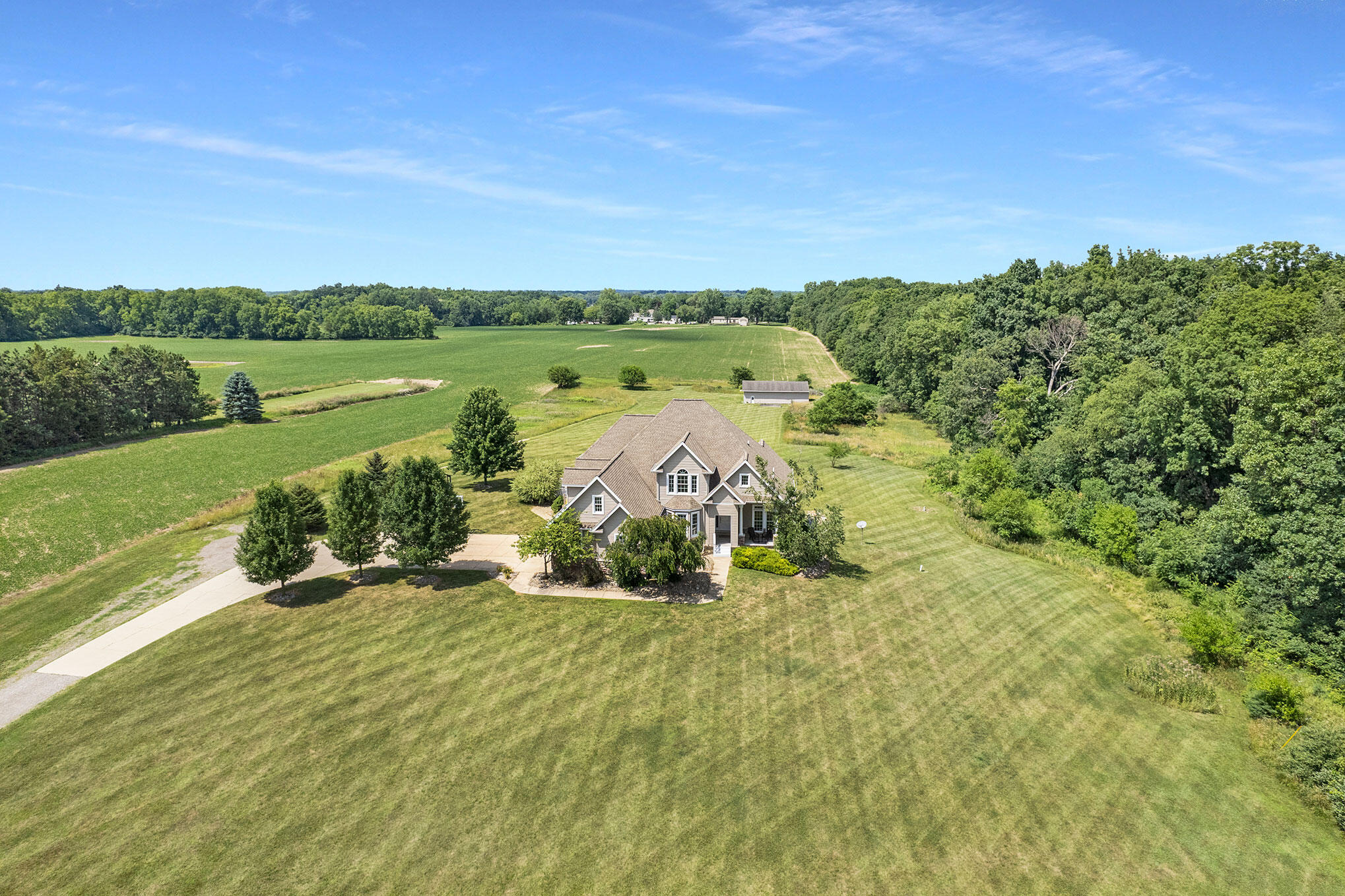 6060 Wesch Road Brooklyn, MI 49230 - Photo 3 of 62 3
