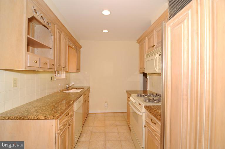 2901 Plyers Mill Road Silver Spring, MD 20902 - Photo 12 of 24 Kitchen