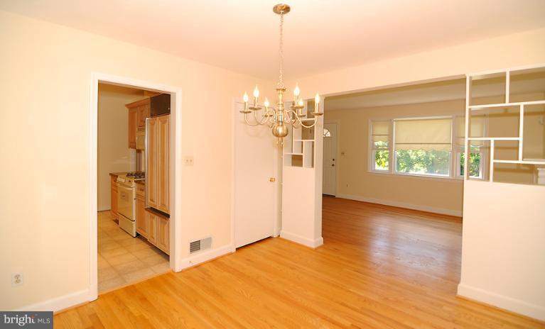 2901 Plyers Mill Road Silver Spring, MD 20902 - Photo 23 of 24 Dining Room