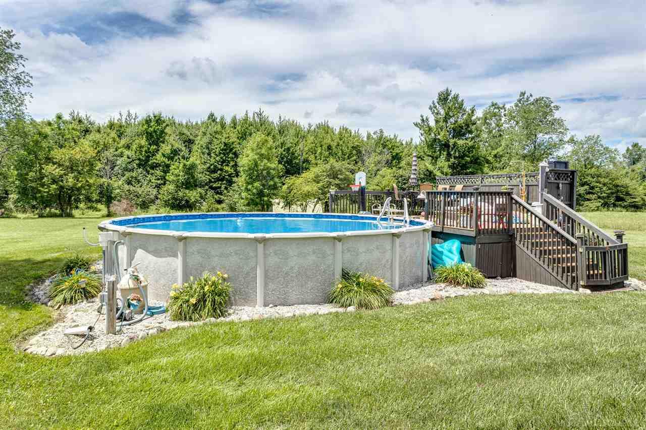 6556 Croswell Road Croswell, MI 48422 - Photo 8 of 59 50047242-7.JPG