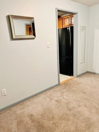 15 Spencer Road, Unit 26E Boxborough, MA 01719 - Photo 9 of 27 an empty room with closet