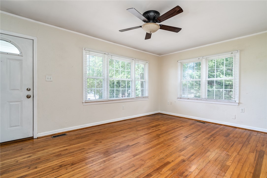 2228 Ridgewood Avenue Anderson, SC 29625 - Photo 7 of 24 Gallery Image 7