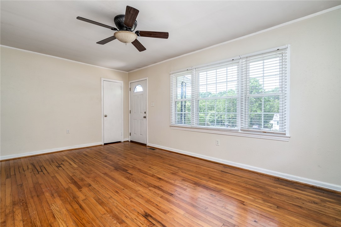 2228 Ridgewood Avenue Anderson, SC 29625 - Photo 8 of 24 Gallery Image 8
