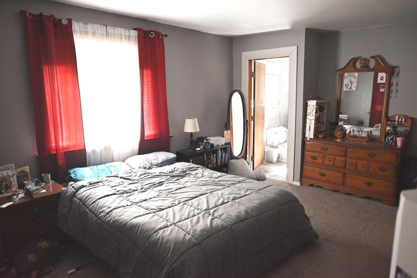 20495 West Cupp Road Elsie, MI 48831 - Photo 16 of 62 master bed