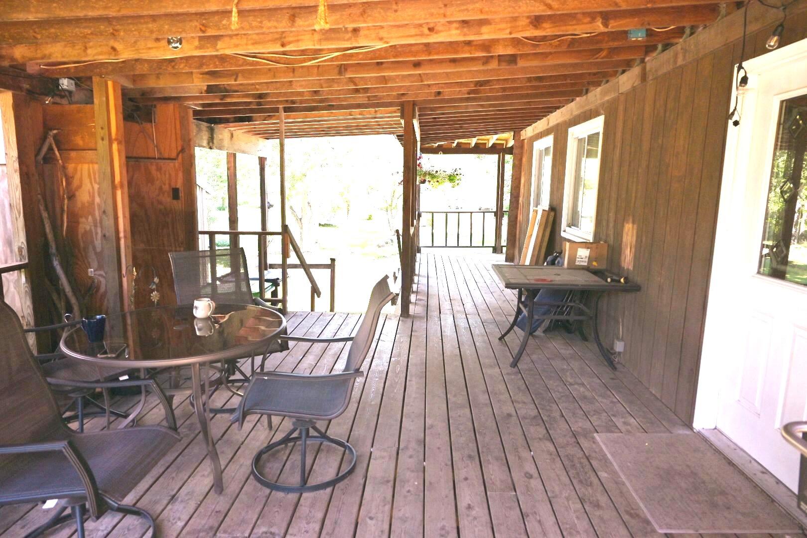 20495 West Cupp Road Elsie, MI 48831 - Photo 5 of 62 covered porch