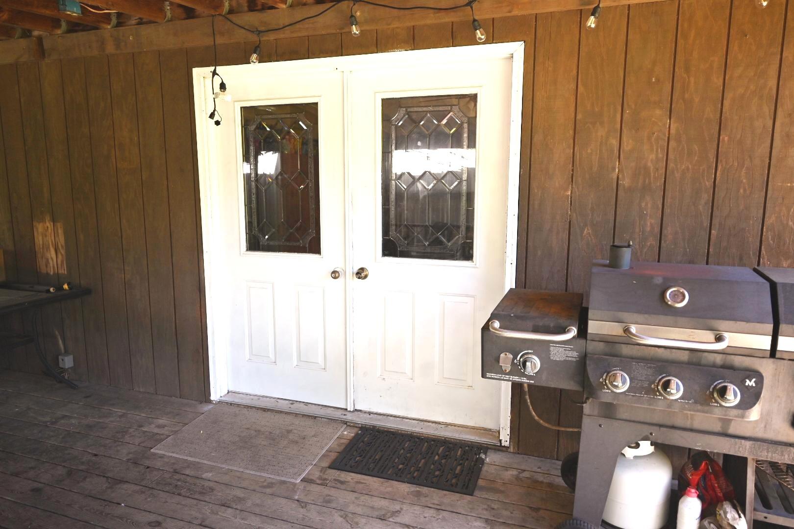 20495 West Cupp Road Elsie, MI 48831 - Photo 6 of 62 entry to home