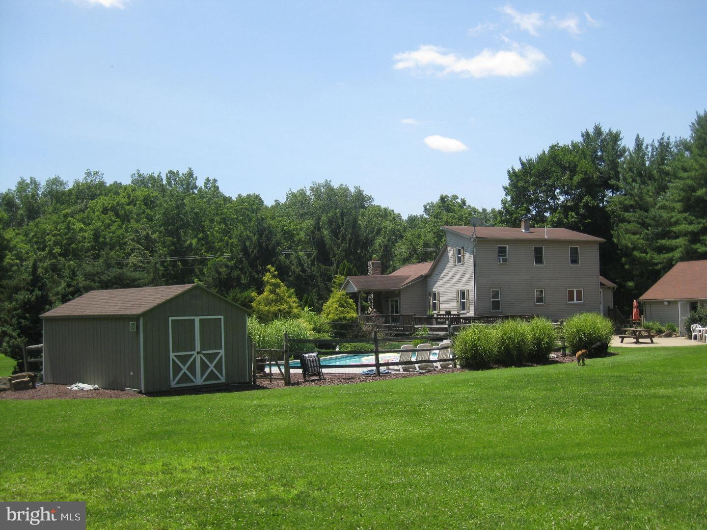 2601 Easton Road Hellertown, PA 18055 - Photo 18 of 25
