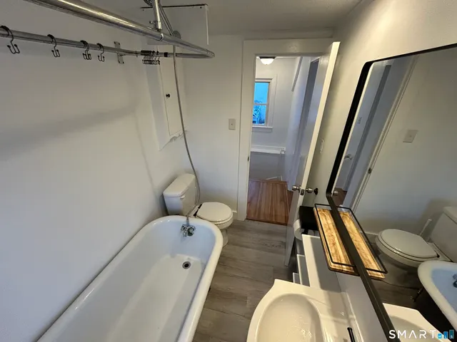 $269,900 | 7 Rose Street, Norwich, CT 06360