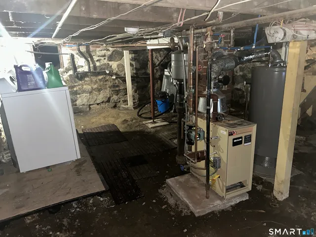 $269,900 | 7 Rose Street, Norwich, CT 06360