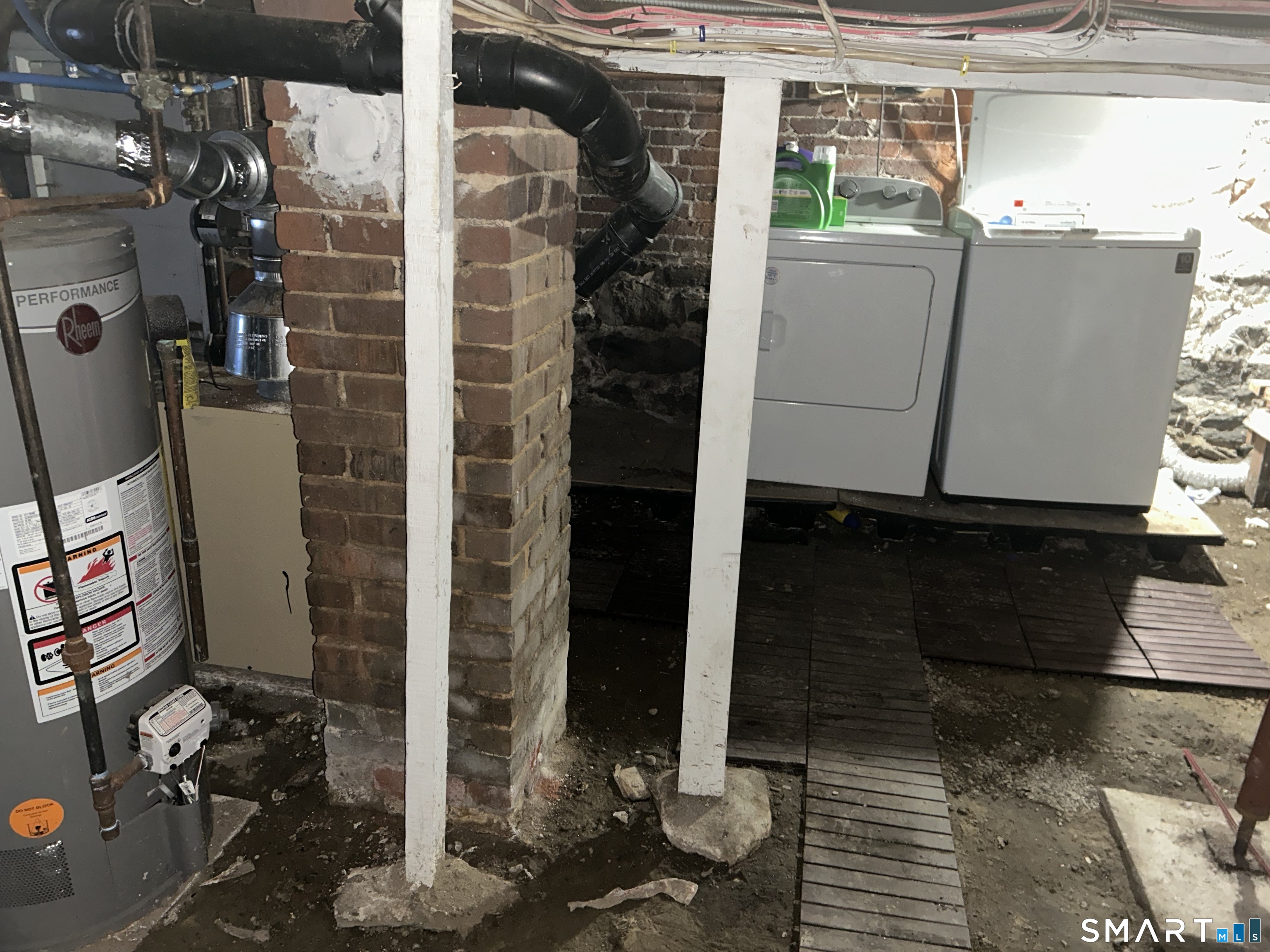 7 Rose Street Norwich, CT 06360 - Photo 32 of 37