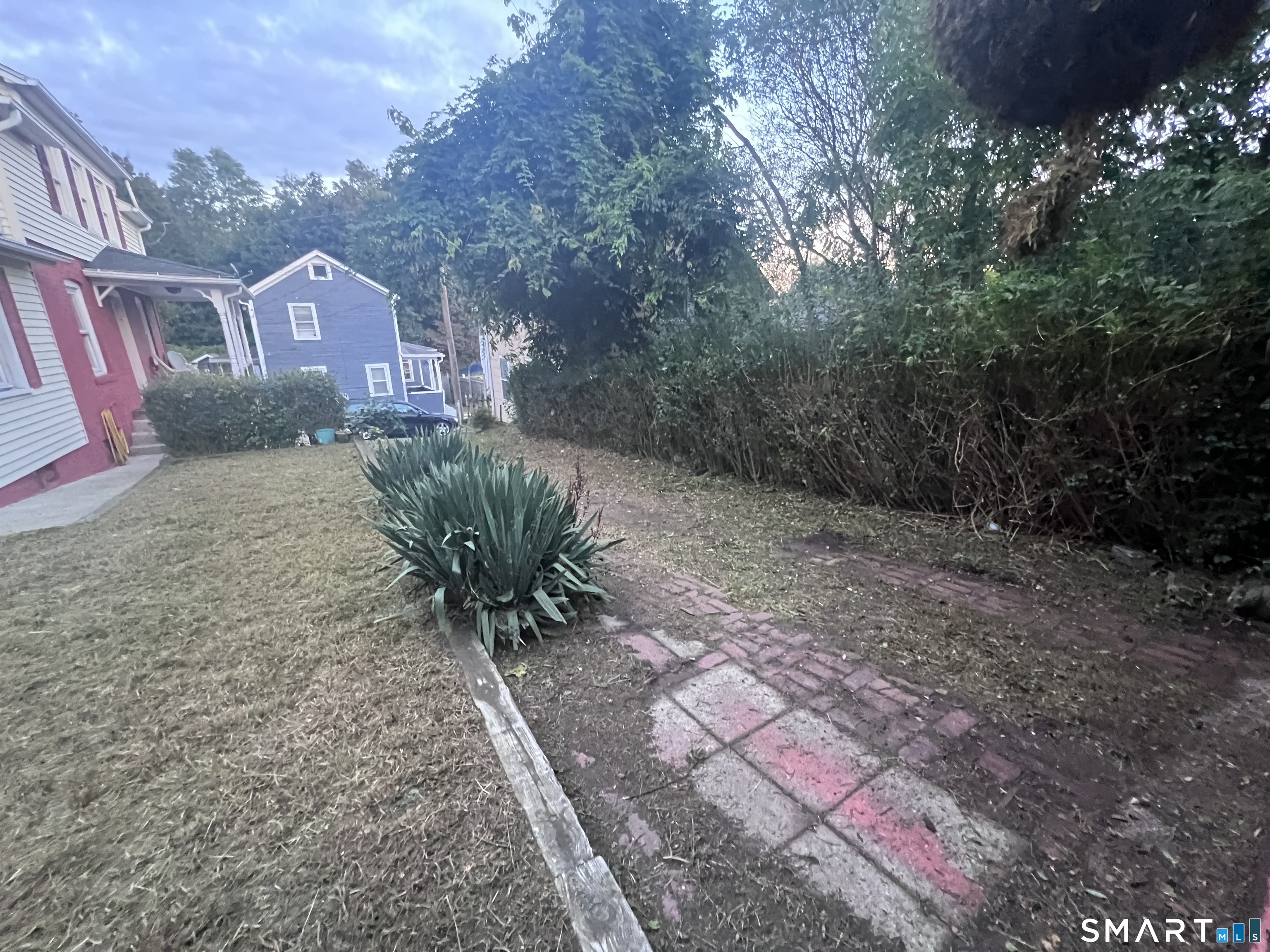 7 Rose Street Norwich, CT 06360 - Photo 37 of 37 YARD WITHOUT SNOW - PHOTO TAKEN IN JUNE 2025