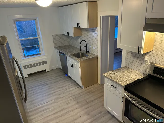 $269,900 | 7 Rose Street, Norwich, CT 06360