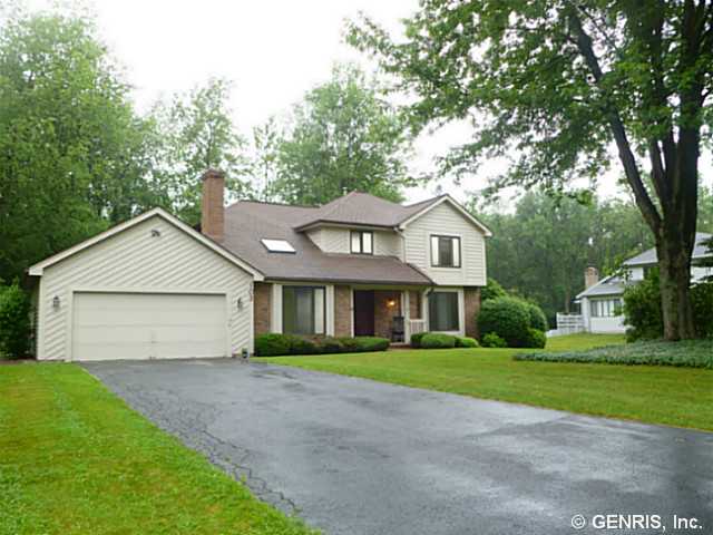 103 Ridgeway Estates Greece, NY 14626 - Photo 1 of 1 Exterior Front