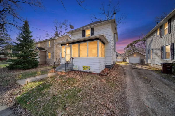 $159,900 | 414 North Pleasant Street, Jackson, MI 49202
