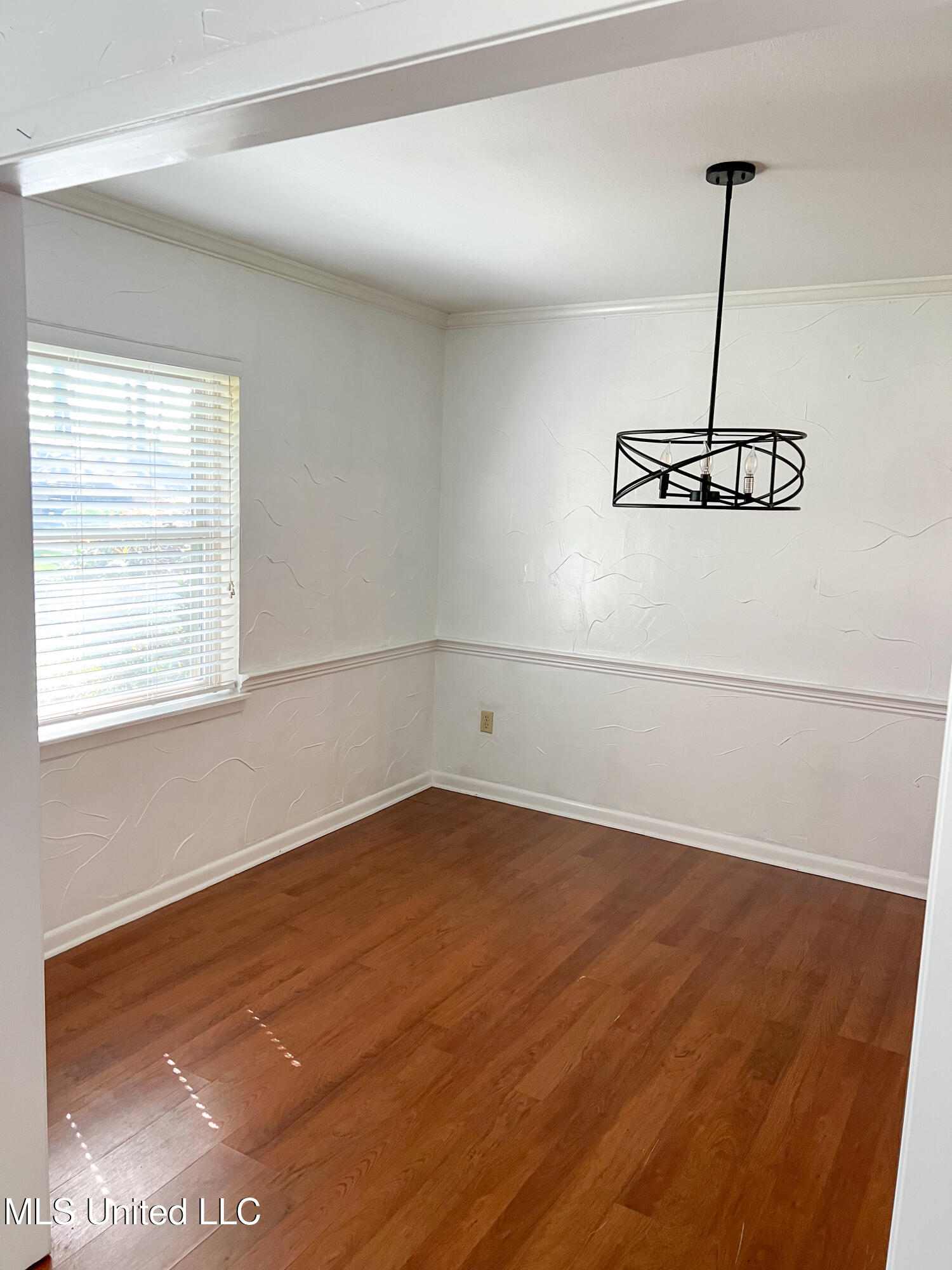 5365 Red Fox Road Jackson, MS 39211 - Photo 5 of 19 IMG_1203