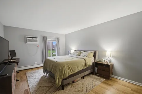 $190,000 | 500 North Wilke Road, Unit 105, Palatine, IL 60074