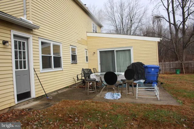 $4,000 | 219 Meadow Drive, Mount Laurel, NJ 08054