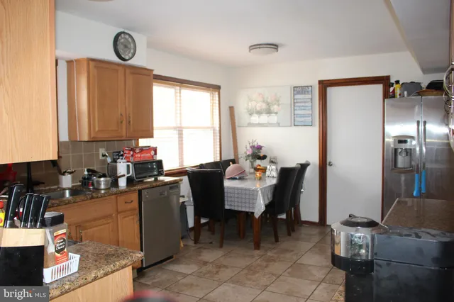 $4,000 | 219 Meadow Drive, Mount Laurel, NJ 08054